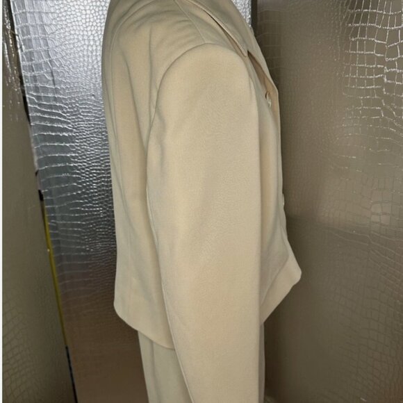 Valentino Miss V Italy Vintage Blazer Skirt Suit Cream Sz 14 Wool - Picture 5 of 8